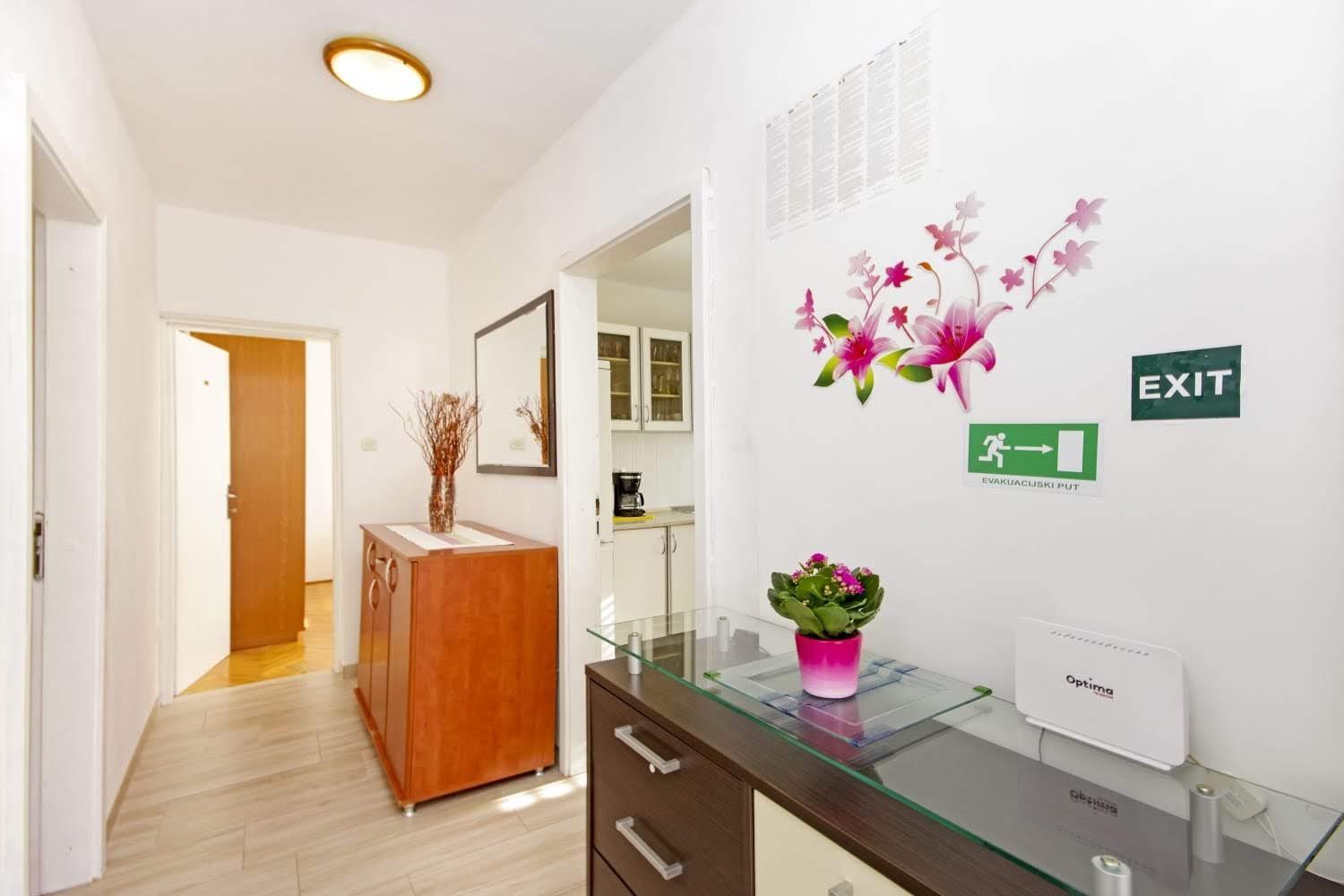 Apartman Макарска Экстерьер фото